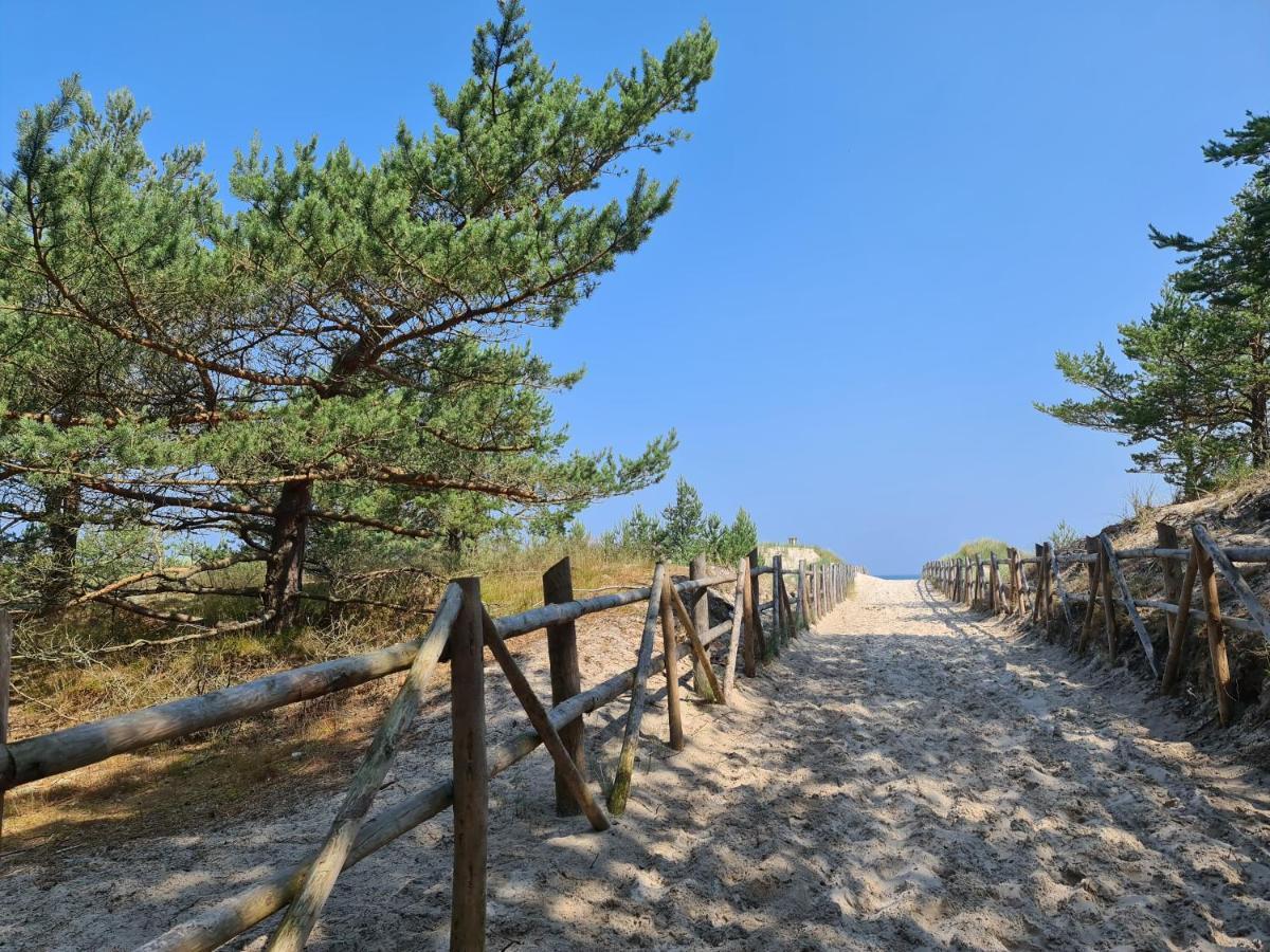 Pokoje Goscinne Wierzchucino Exterior foto